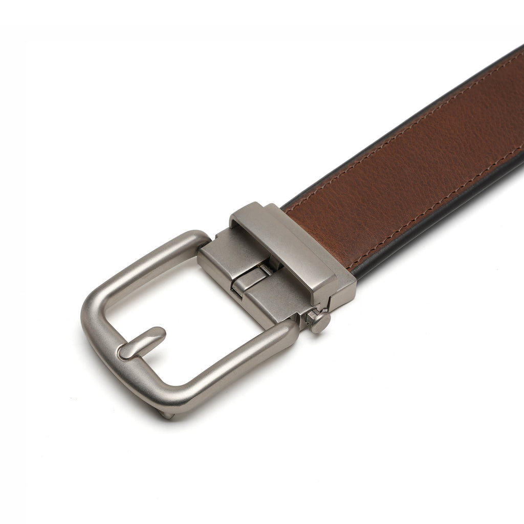 Close view of the brown leather strap and matte rounded-rectangle automatic buckle